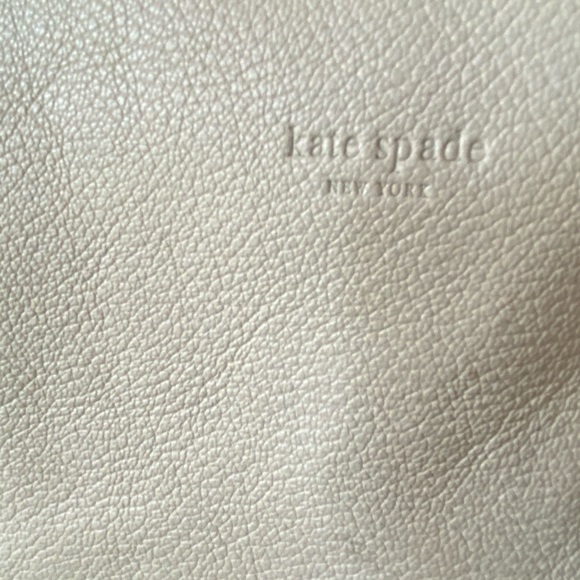 SALE 🔴 Kate Spade Satchel - Picture 4 of 10